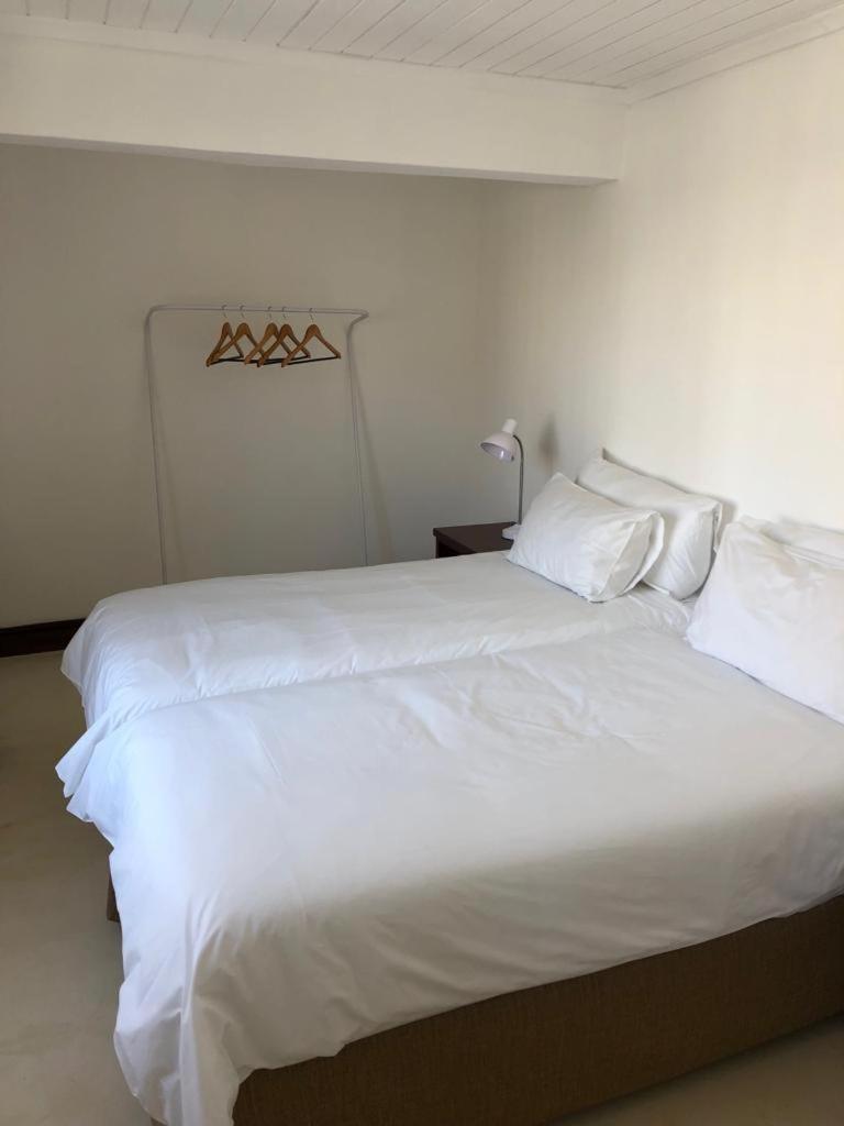 קייפטאון Tudor Hotel מראה חיצוני תמונה